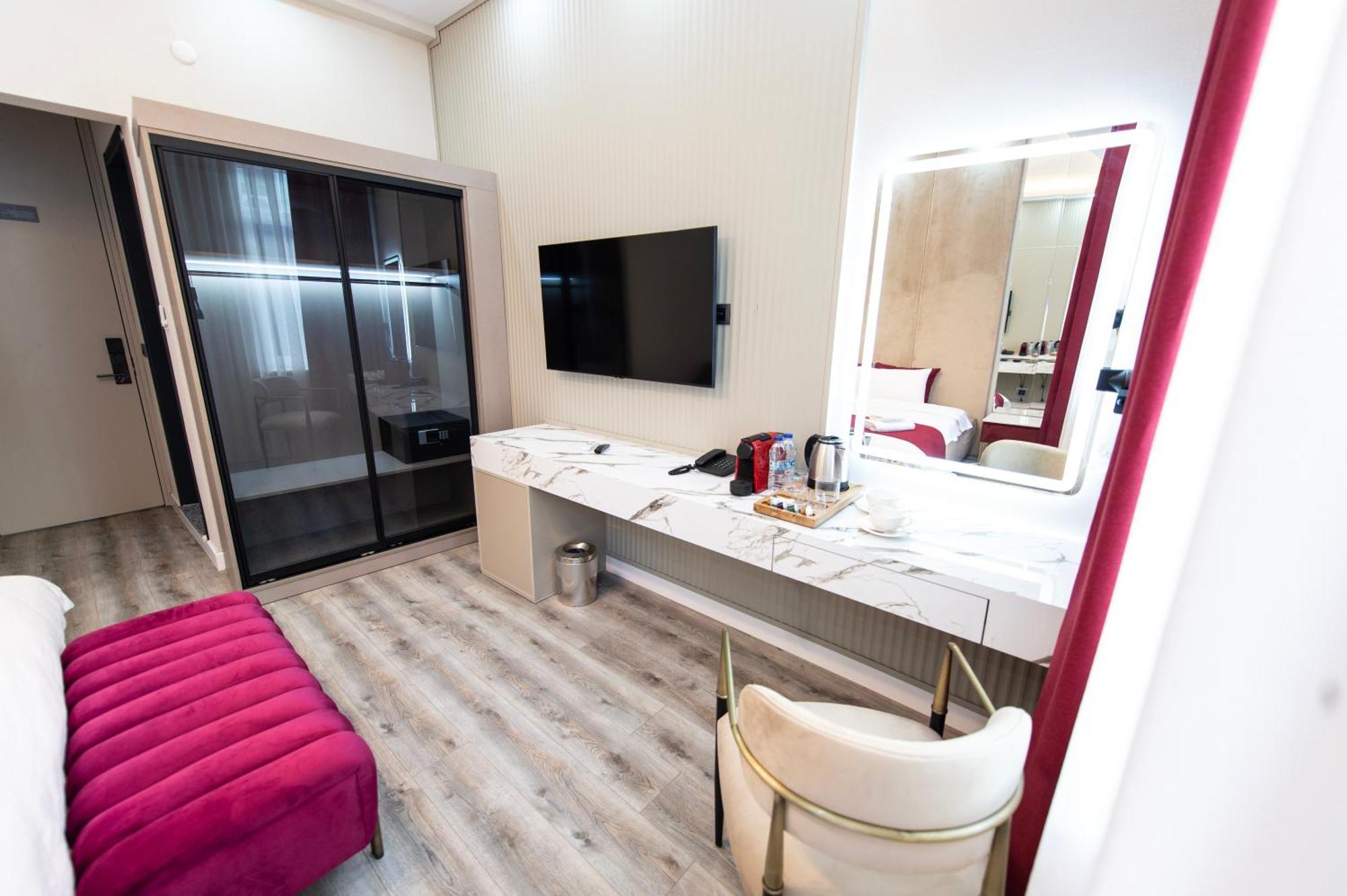 Hidden Pearls Boutique Hotel อิสตันบูล ภายนอก รูปภาพ